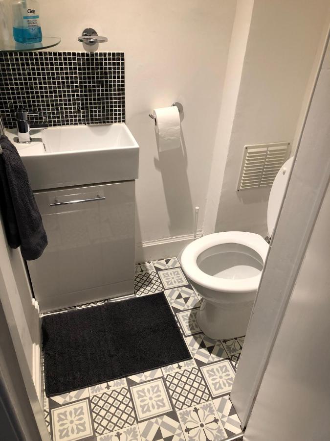 אדינבורו One Bedroom Flat On Ground Floor מראה חיצוני תמונה